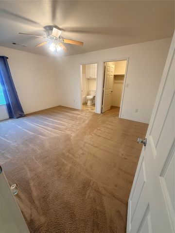 4421 E Kellis Street, Fort Worth, TX 76119