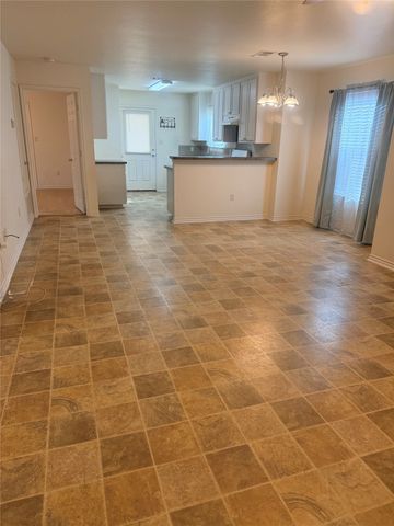 4421 E Kellis Street, Fort Worth, TX 76119
