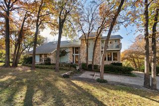 2913 S Broken Bow Road, Edmond, OK 73013