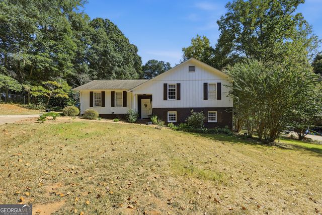 69 Forest Hill Court, Commerce, GA 30529