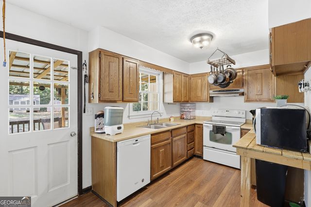 69 Forest Hill Court, Commerce, GA 30529