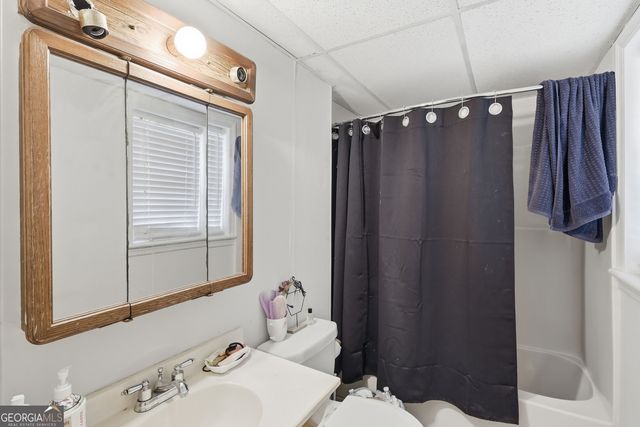 69 Forest Hill Court, Commerce, GA 30529