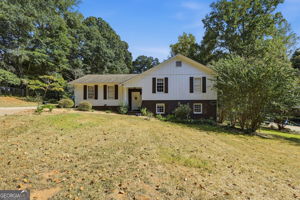 69 Forest Hill Court, Commerce, GA 30529 — photo 2