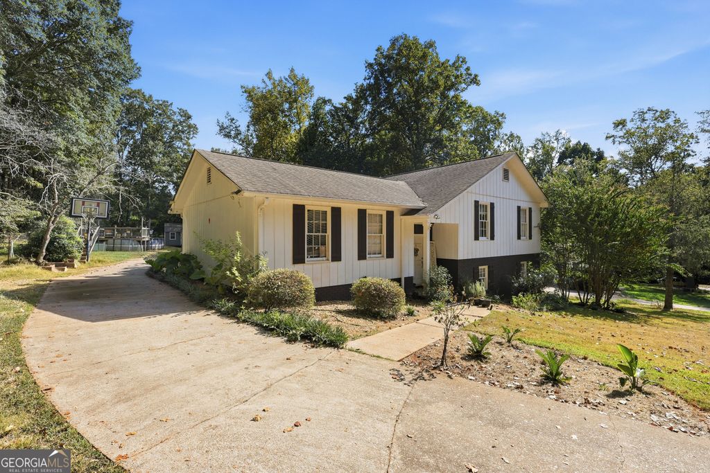 69 Forest Hill Court, Commerce, GA 30529 — photo 3