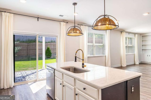 191 Park Chase Lane, Dallas, GA 30132