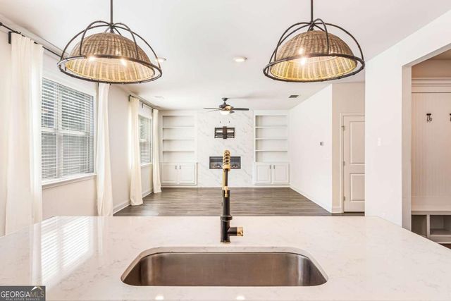 191 Park Chase Lane, Dallas, GA 30132