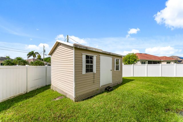 6530 NW Omega Road, Port St. Lucie, Port St Lucie, FL 34983