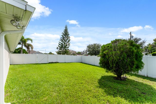 6530 NW Omega Road, Port St. Lucie, Port St Lucie, FL 34983