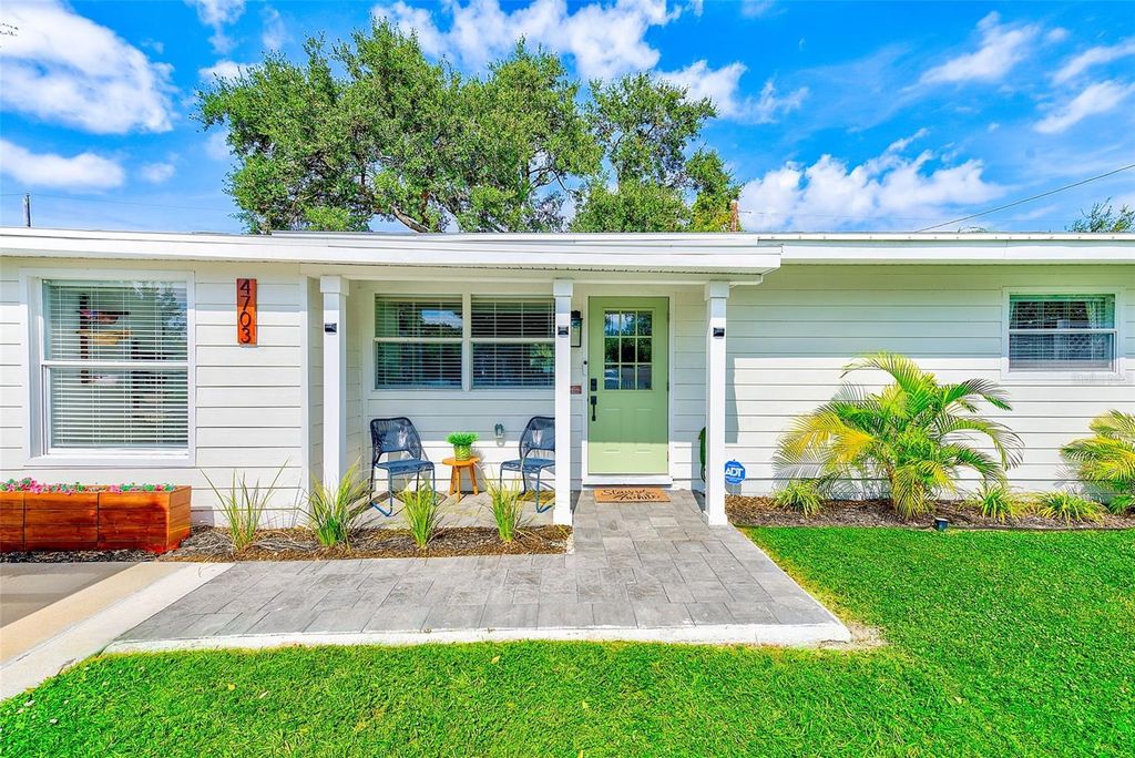 4703 W WALLACE AVENUE, Tampa, FL 33611