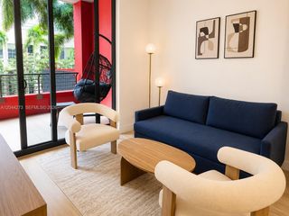90 NE 32nd Street 205, Miami, FL 33137
