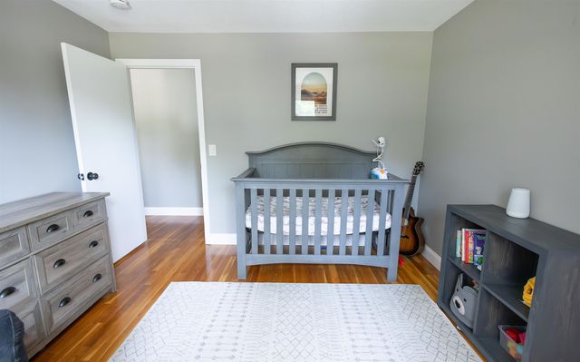 32 Alvirne Drive, Hudson, NH 03051