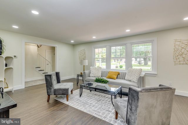 496 TUCKERTON RD, Medford, NJ 08055