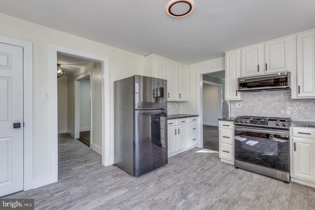 496 TUCKERTON RD, Medford, NJ 08055