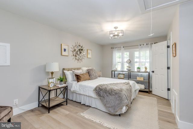 496 TUCKERTON RD, Medford, NJ 08055