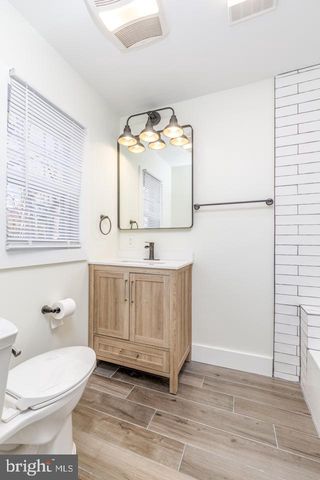 496 TUCKERTON RD, Medford, NJ 08055