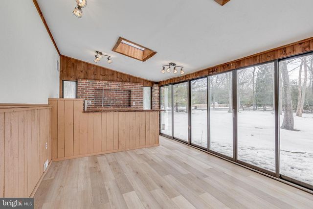 496 TUCKERTON RD, Medford, NJ 08055