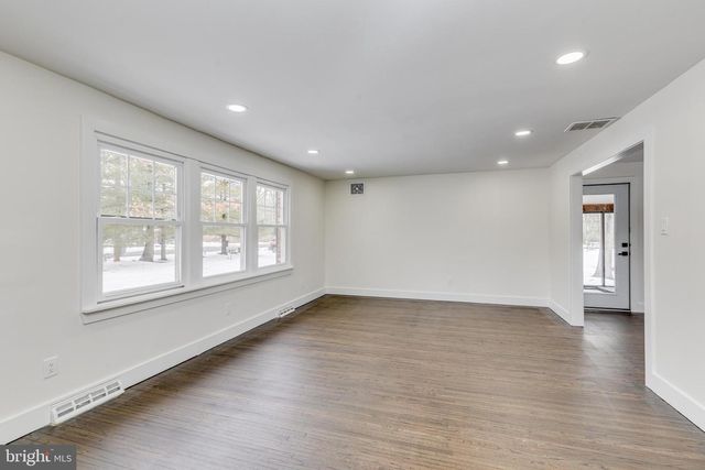 496 TUCKERTON RD, Medford, NJ 08055