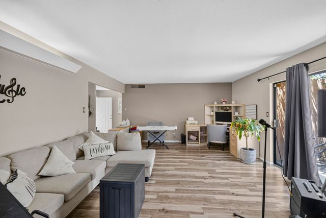 4004 Van Buren Street NE, Albuquerque, NM 87110