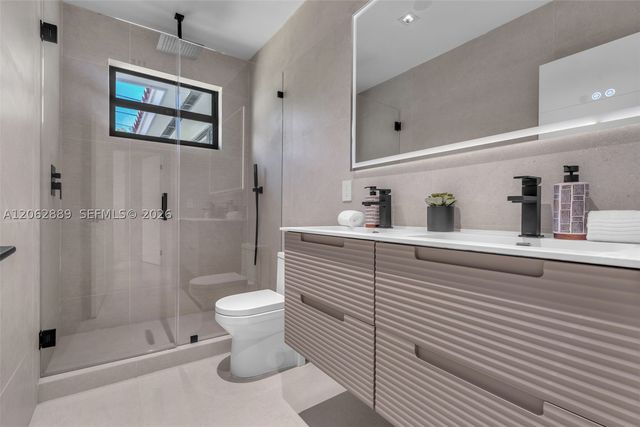 536 Minorca Ave, Coral Gables, FL 33134