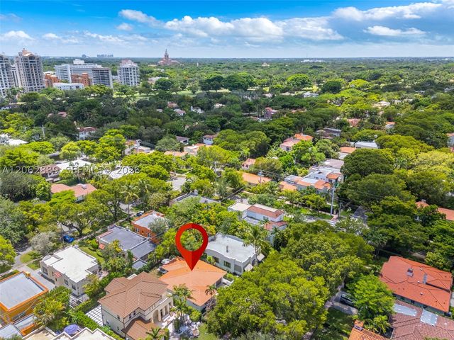 536 Minorca Ave, Coral Gables, FL 33134