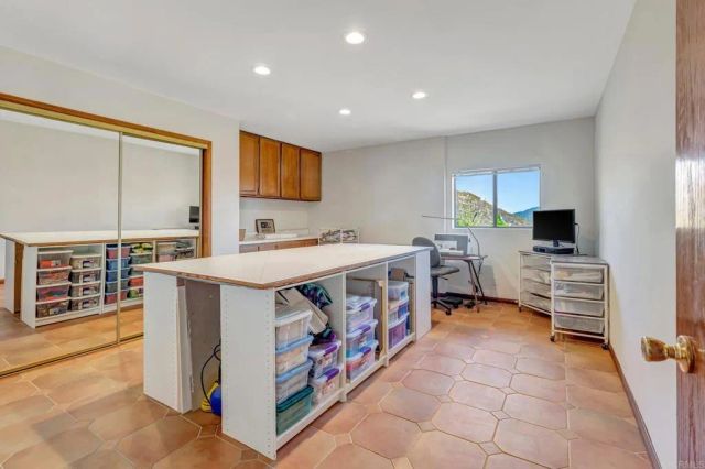 2702 Country Club Drive, Escondido, CA 92029