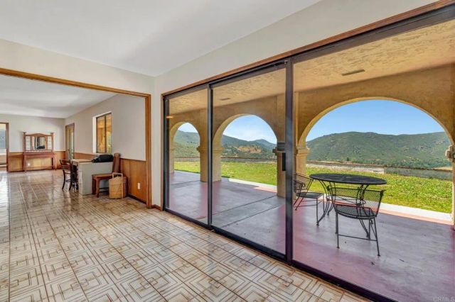 2702 Country Club Drive, Escondido, CA 92029