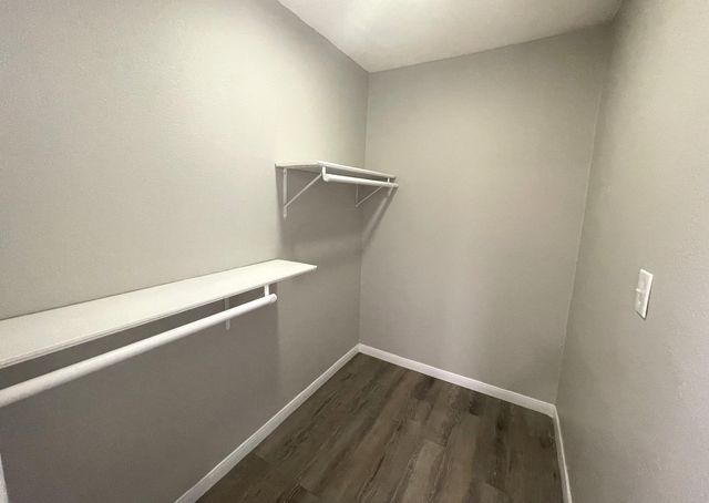 104 County Road 2401, Hull, TX 77564