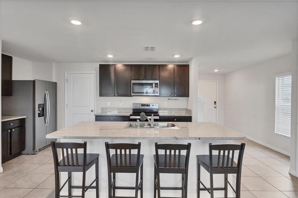 Image 11 of property listing at 3816 CALAMITY TERRACE, Bradenton, FL 34208