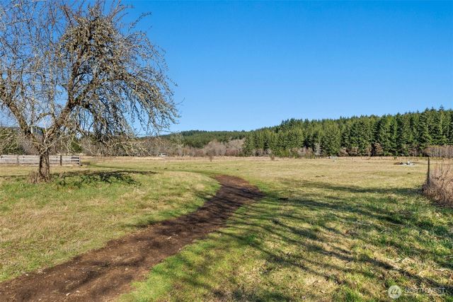 252 Porter Creek Road, Elma, WA 98541