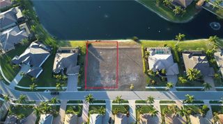 5808 Harbour CIR, Cape Coral, FL 33914