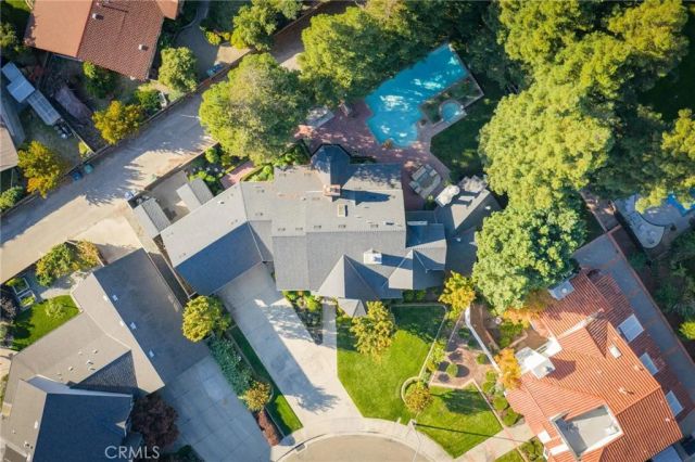 2351 Lynborough Court, Turlock, CA 95382