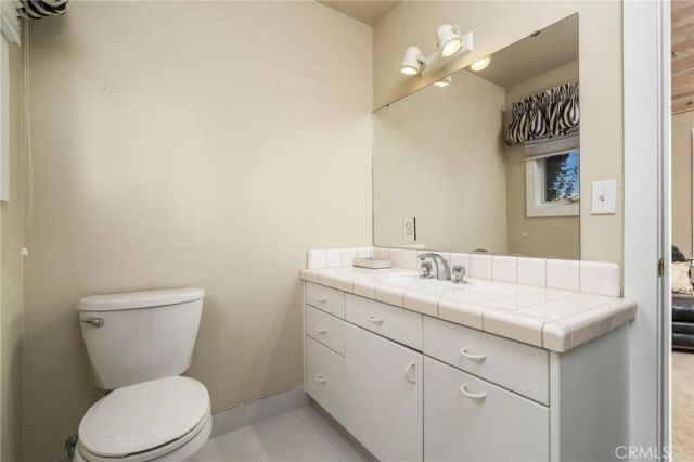 2351 Lynborough Court, Turlock, CA 95382