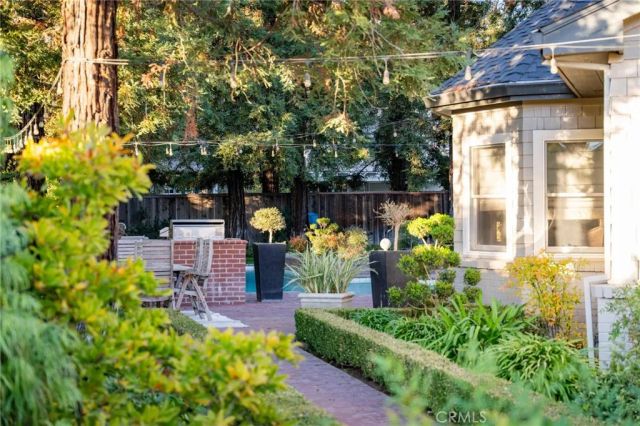 2351 Lynborough Court, Turlock, CA 95382