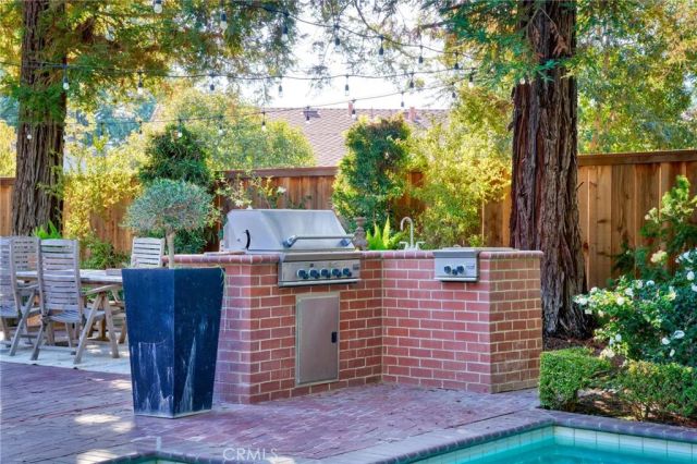 2351 Lynborough Court, Turlock, CA 95382