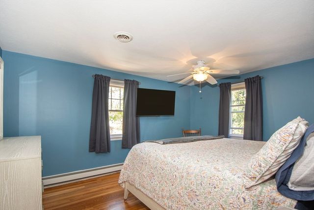 49 Woodman Cir, Weymouth, MA 02190