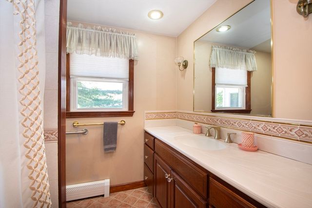 49 Woodman Cir, Weymouth, MA 02190
