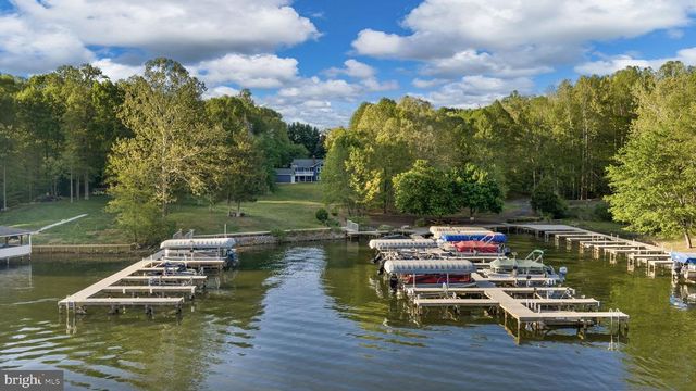 5500 HICKORY TREE LN, Mineral, VA 23117