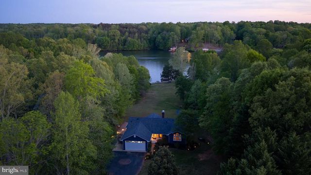 5500 HICKORY TREE LN, Mineral, VA 23117