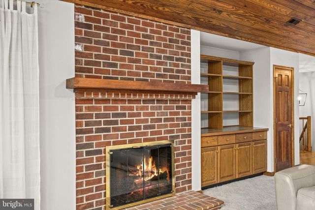 5500 HICKORY TREE LN, Mineral, VA 23117