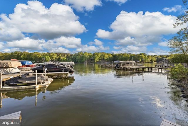 5500 HICKORY TREE LN, Mineral, VA 23117