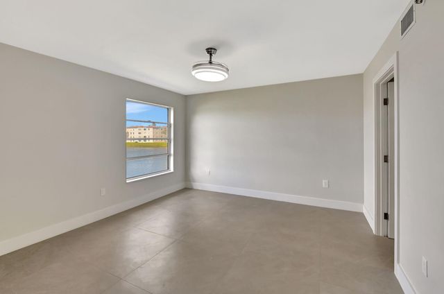 14095 Royal Vista Drive 202, Delray Beach, FL 33484