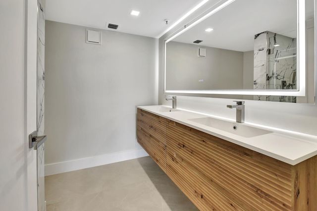 14095 Royal Vista Drive 202, Delray Beach, FL 33484