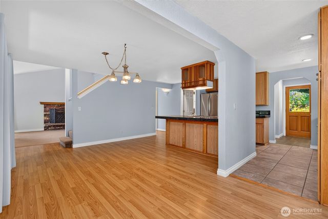 19232 Yew Way, Snohomish, WA 98296