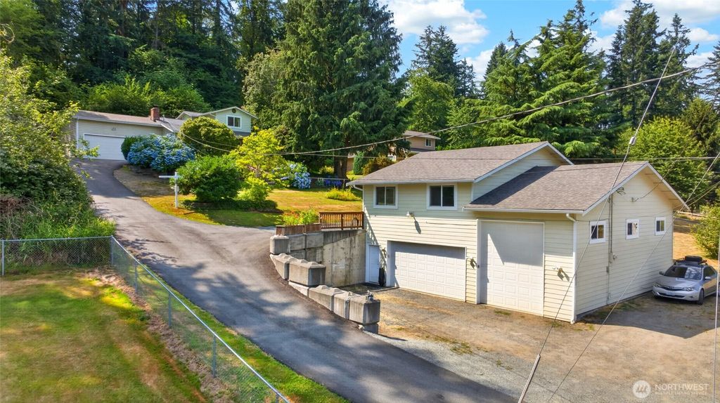 19232 Yew Way, Snohomish, WA 98296