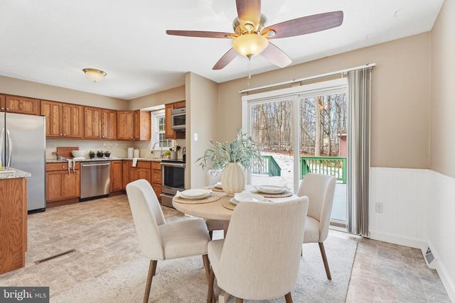 2213 GREEN HAVEN WAY, Hampstead, MD 21074