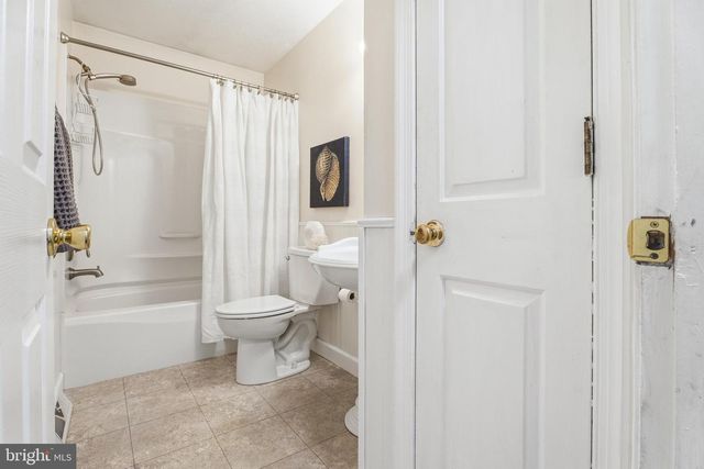 2213 GREEN HAVEN WAY, Hampstead, MD 21074