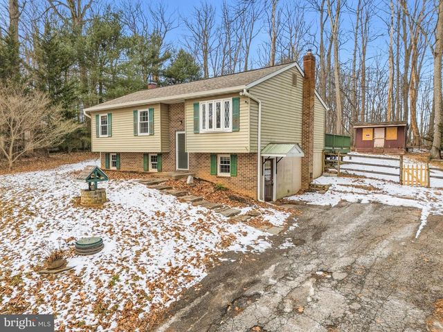 2213 GREEN HAVEN WAY, Hampstead, MD 21074