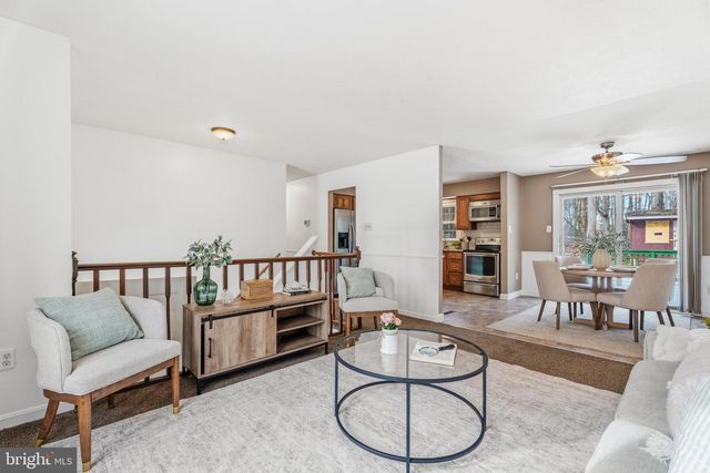 2213 GREEN HAVEN WAY, Hampstead, MD 21074