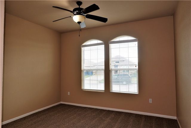 1006 Imperial St, Portland, TX 78374