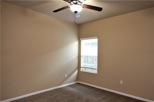 1006 Imperial St, Portland, TX 78374